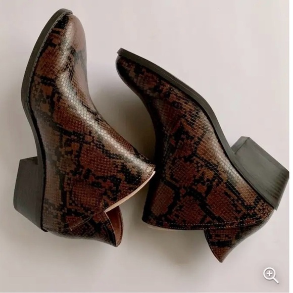 Style & Co Mariana’s brown snakeskin ankle boots size 8 - Picture 2 of 12